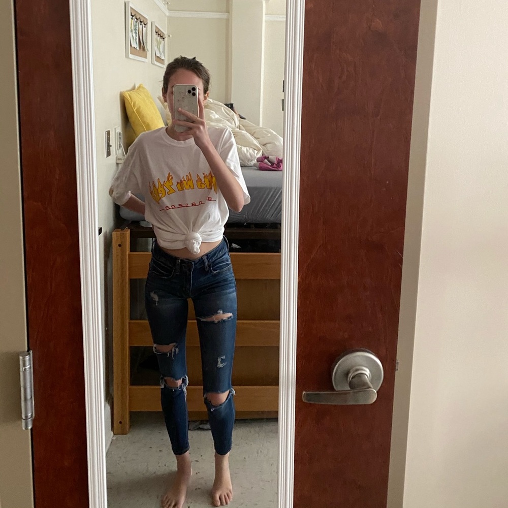 00S American Eagle Ripped Jeans